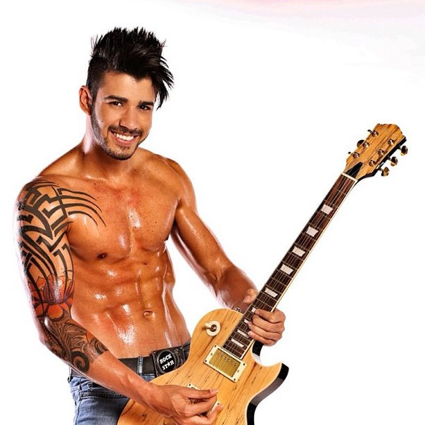 Gusttavo Lima ( ) /  - 11